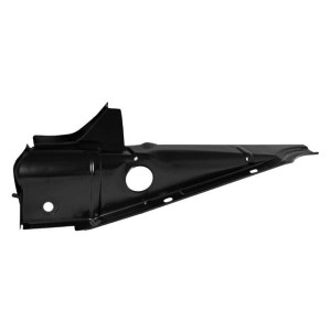 Róg wewnętrzny tylny prawy pod kanapą T1 -07/67